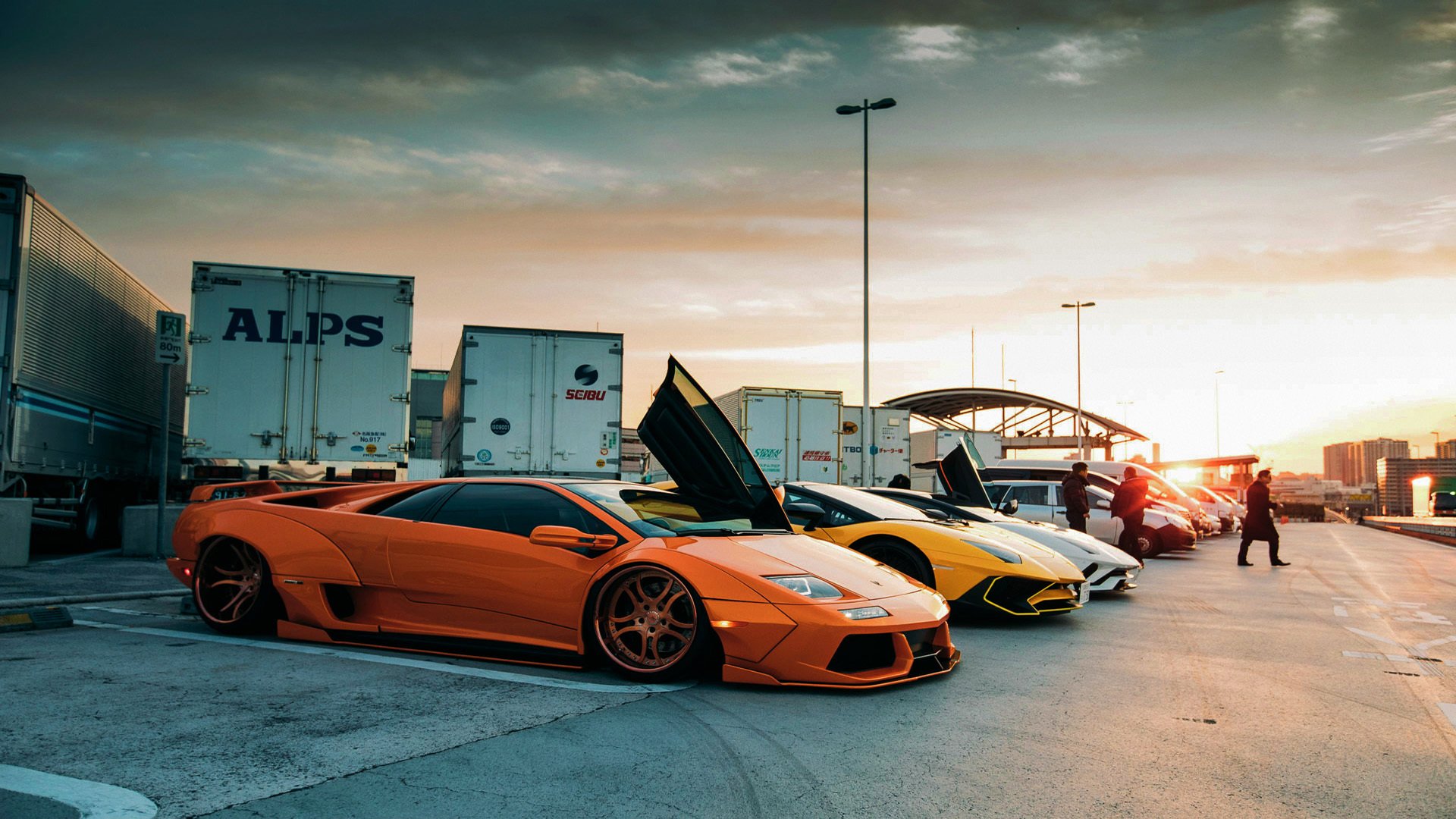 日本传统马术赛事“Sinjska Alka”在2024年成功举办,吸引众多观众参与。